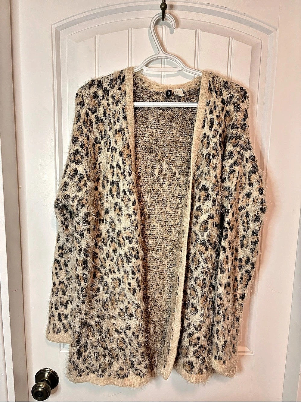 H&M Divided Medium Leopard Print Fuzzy Cardigan Brown & Cream Medium